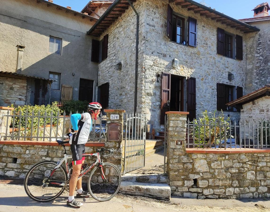 Cara House Tuscany - Zona Lucca Chiatri Εξωτερικό φωτογραφία
